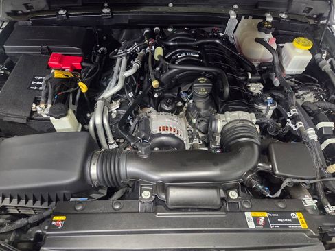 Used 2023 Jeep Gladiator Willys image 23