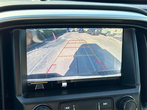 Used 2019 Chevrolet Colorado ZR2 image 23