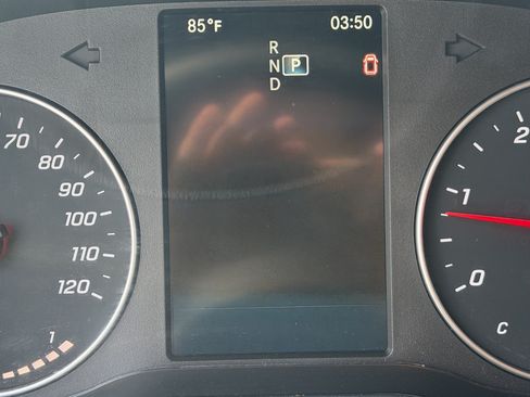 Used 2024 Mercedes-Benz Sprinter 2500 image 21
