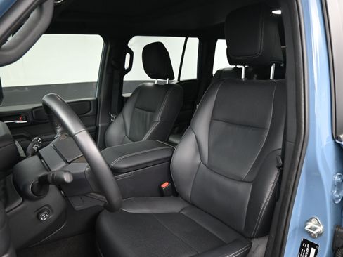 Used 2024 Toyota Land Cruiser image 17