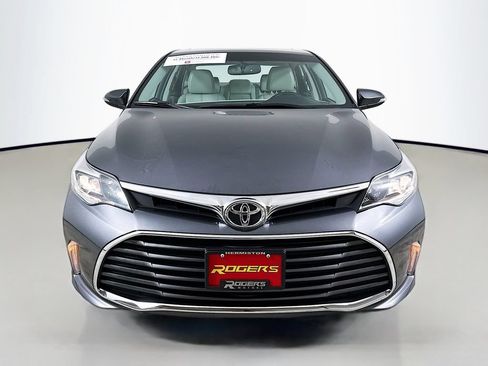 Certified 2016 Toyota Avalon XLE Premium FWD image 2