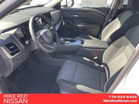 New 2026 Nissan Rogue SV image 10