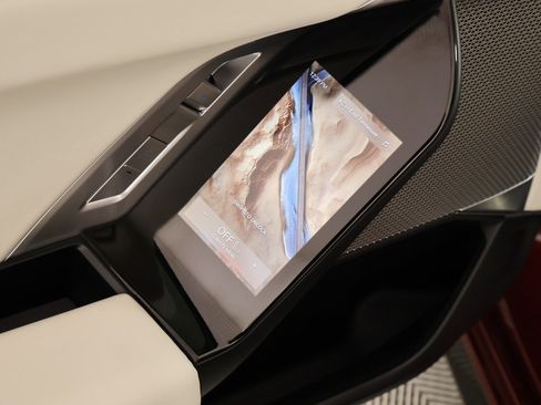 Used 2024 BMW 760i xDrive 760i xDrive image 19