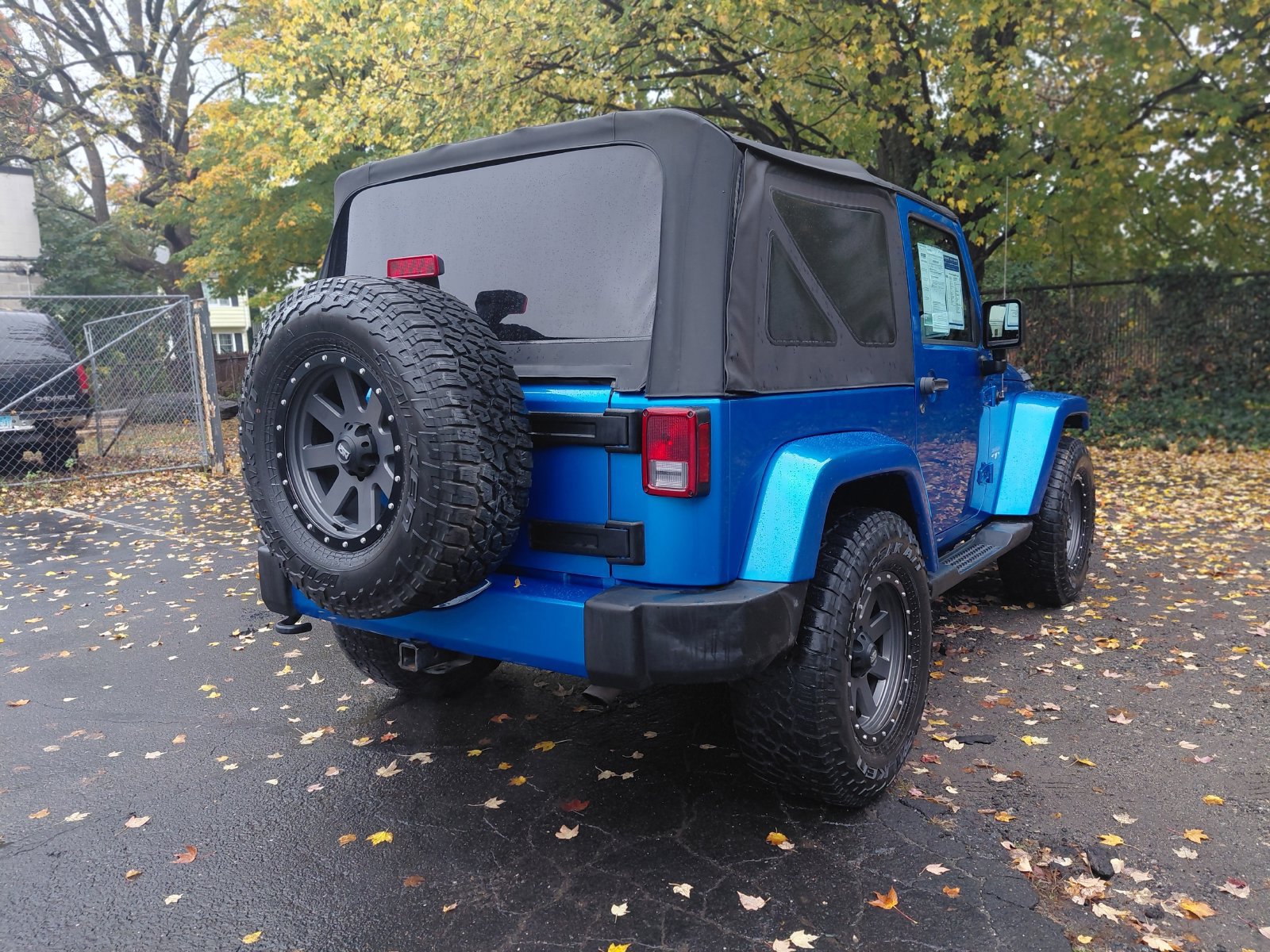 Used 2016 Jeep Wrangler Sahara AWD/4WD image 29