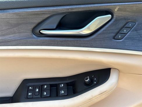 New 2025 Jeep Grand Cherokee Limited w/ Luxury Tech Group II image 26