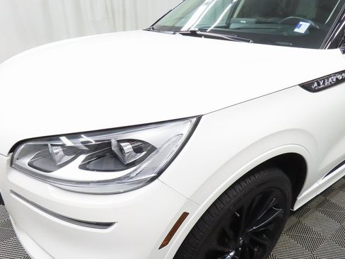 Used 2023 Lincoln Aviator Reserve w/ Equipment Group 201A image 40