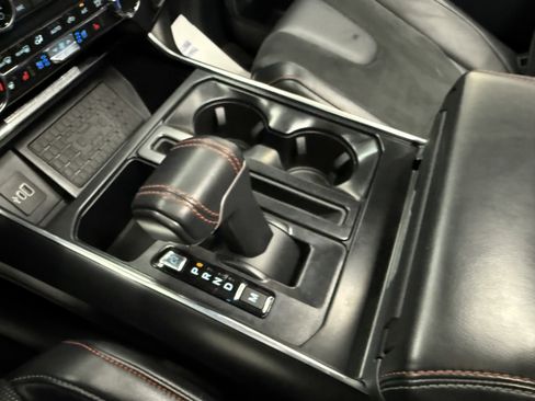 Used 2025 Ford F150 Raptor AWD/4WD image 25