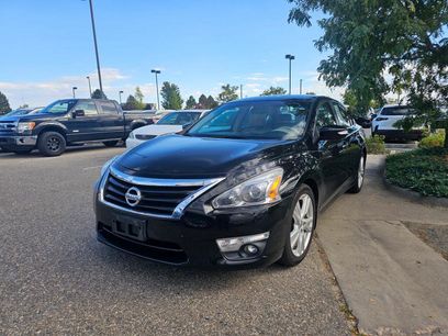 Used 2013 Nissan Altima 3.5 SL w/ Technology Pkg