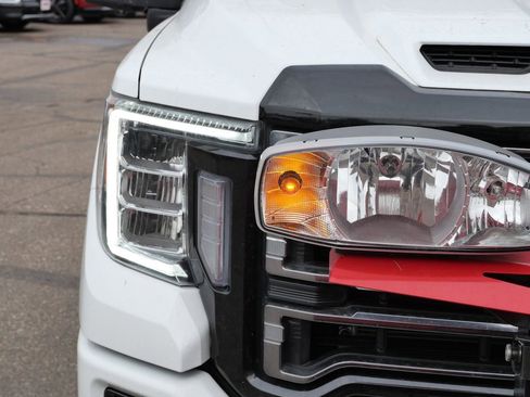 Used 2021 GMC Sierra 3500 AT4 w/ AT4 Preferred Package image 3