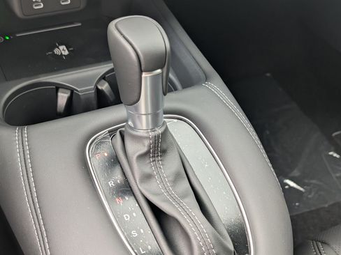 New 2026 Honda HR-V EX-L image 10