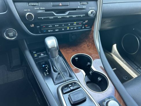Used 2019 Lexus RX 350 AWD w/ Navigation Package image 16