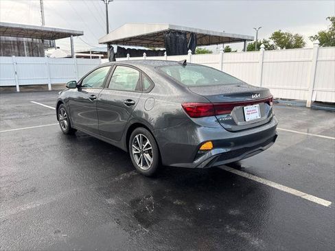 Used 2023 Kia Forte LXS w/ LXS Technology Package FWD image 10