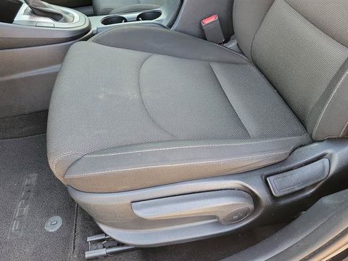 Used 2024 Kia Forte LXS FWD image 4