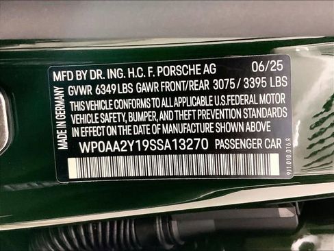 Used 2025 Porsche Taycan image 24
