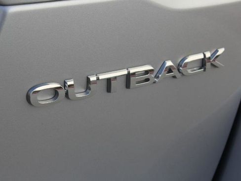 Used 2025 Subaru Outback 2.5i Basic image 19