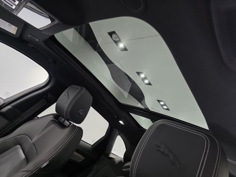New 2026 Jaguar F-PACE R-Dynamic S AWD/4WD image 9