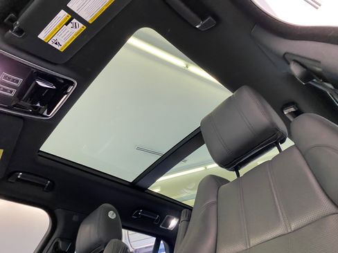 Used 2014 Land Rover Range Rover HSE image 14