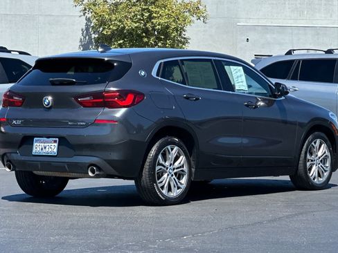 Used 2021 BMW X2 sDrive28i w/ Convenience Package FWD image 2