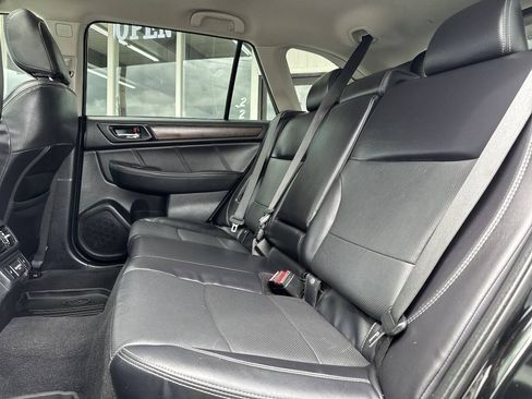 Used 2018 Subaru Outback 2.5i Limited w/ Popular Package #2 AWD/4WD image 27