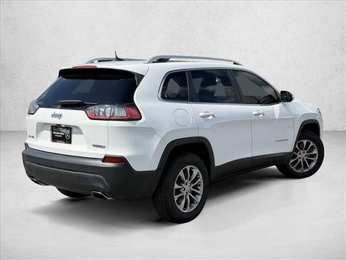 Used 2019 Jeep Cherokee Latitude Plus w/ Comfort/Convenience Group AWD/4WD image 5