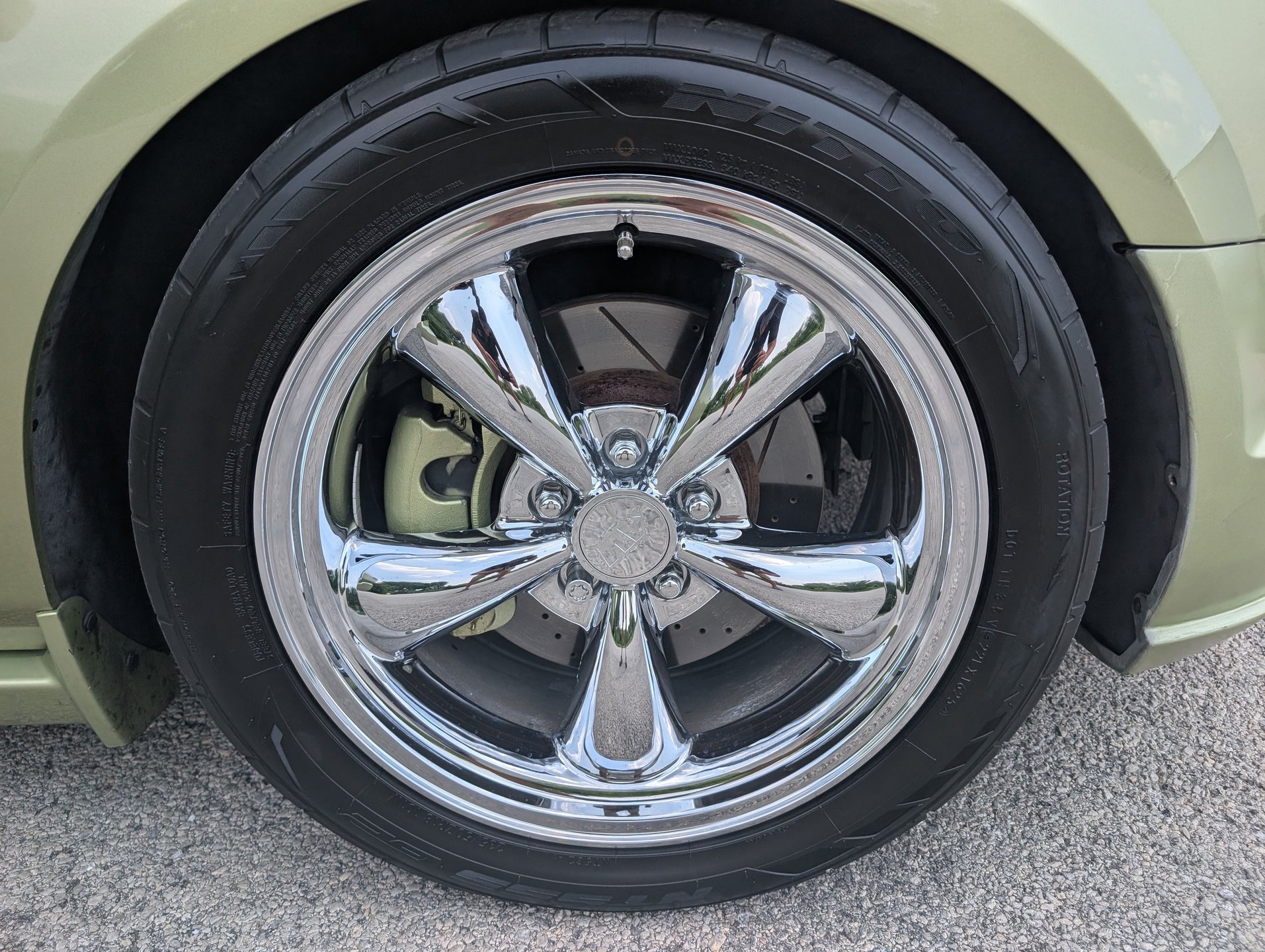 Used 2005 Ford Mustang GT Premium RWD image 90