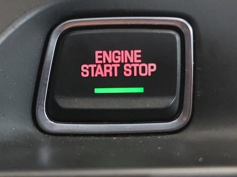 Used 2020 Chevrolet Camaro LT RWD image 15