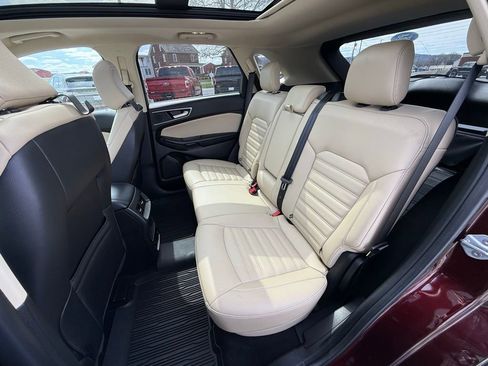 Used 2022 Ford Edge SEL w/ Convenience Package image 29