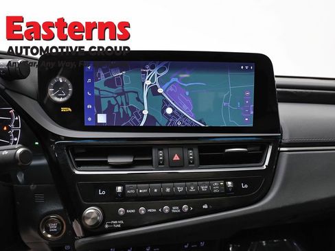 Used 2024 Lexus ES 250 w/ Premium Package AWD/4WD image 12