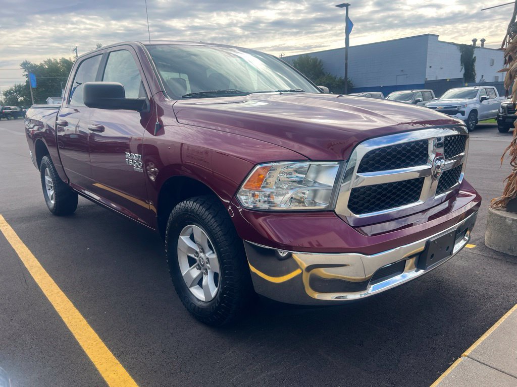 Used 2021 RAM 1500 Classic SLT AWD/4WD image 6