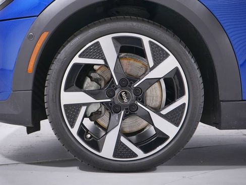 Used 2025 MINI Cooper S image 2