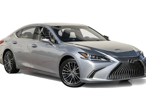 Used 2022 Lexus ES 350 w/ Premium Package image 6
