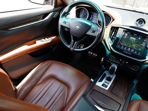 Used 2016 Maserati Ghibli S Q4 AWD/4WD image 20