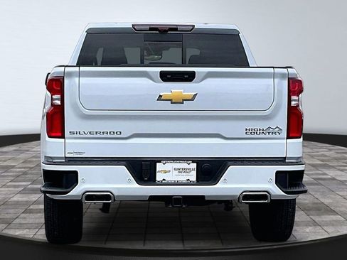 New 2026 Chevrolet Silverado 1500 High Country w/ High Country Premium Package AWD/4WD image 4