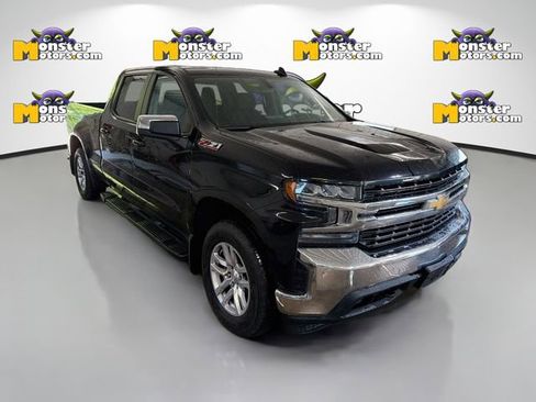 Used 2019 Chevrolet Silverado 1500 LT w/ True North Edition AWD/4WD image 3