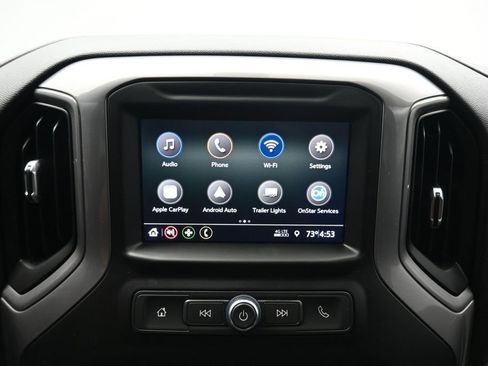 Used 2021 Chevrolet Silverado 1500 Custom Trail Boss AWD/4WD image 17