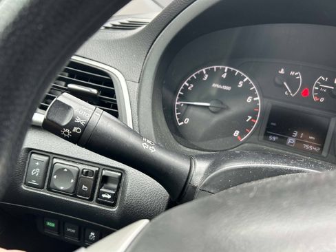 Used 2017 Nissan Sentra S image 23