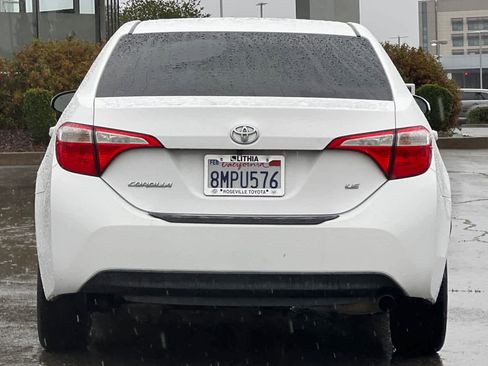 Used 2015 Toyota Corolla LE image 8