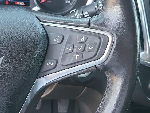 Certified 2019 Chevrolet Equinox LT FWD image 38