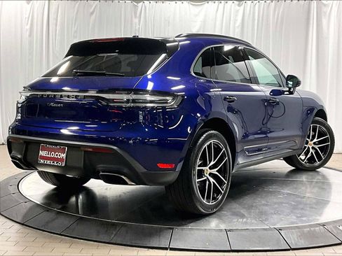 Used 2025 Porsche Macan image 10