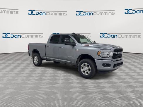 Used 2024 RAM 2500 Big Horn w/ Level 2 Equipment Group AWD/4WD image 2