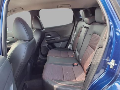 Used 2025 Nissan Kicks SR image 19