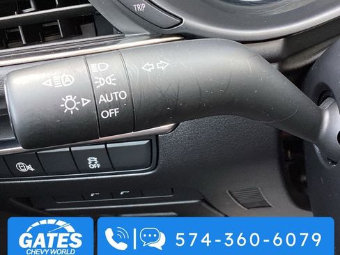 Used 2025 MAZDA MAZDA3 s image 23