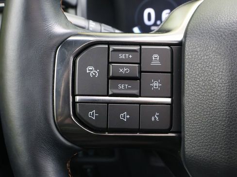 Used 2022 Ford Expedition Platinum AWD/4WD image 32