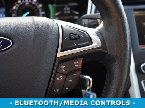 Used 2016 Ford Fusion SE w/ Equipment Group 202A image 13