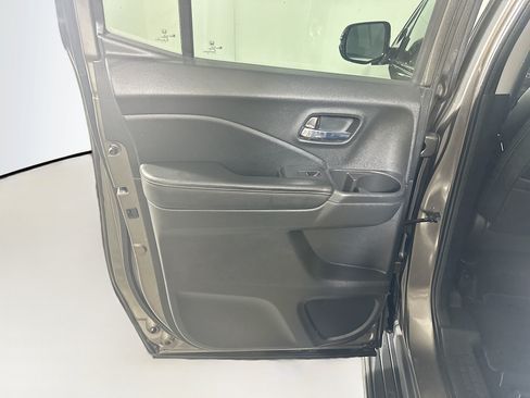 Used 2020 Honda Ridgeline RTL-E image 26