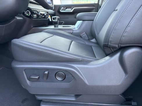 New 2026 GMC Sierra 1500 SLT w/ SLT Premium Plus Package image 22