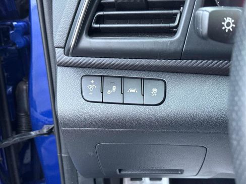 Used 2020 Hyundai Elantra Sport w/ Cargo Package (C1) image 29