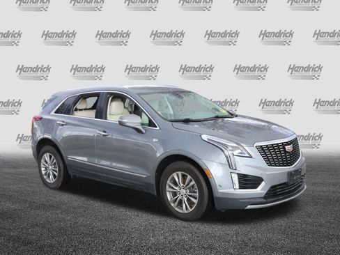 Used 2021 Cadillac XT5 Premium Luxury image 2