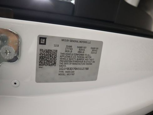 Used 2019 Chevrolet Corvette Stingray Convertible w/ 1LT image 38