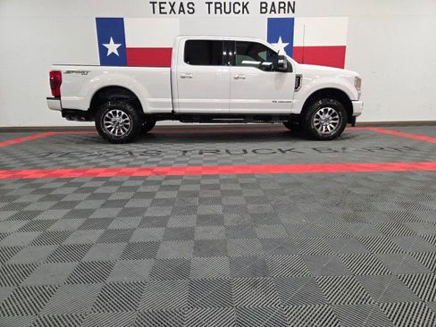 Used 2022 Ford F250 Lariat w/ Lariat Ultimate Package image 15